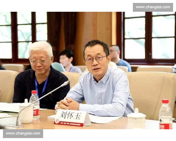 基于多维数据驱动的体育科学模型构建与运动表现优化机制研究